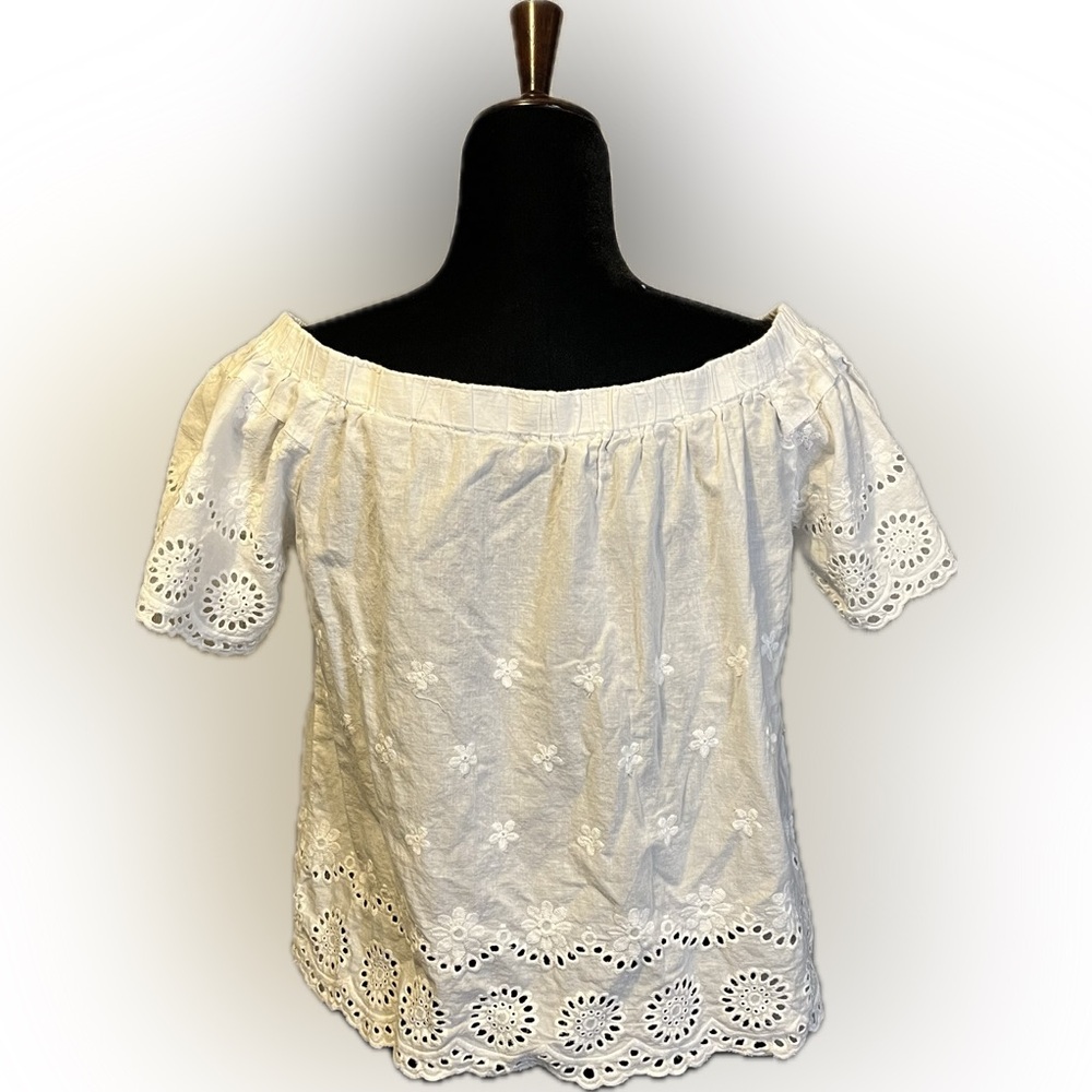 Copper Key White Eyelet Off-Shoulder Top size L - Picture 3 of 9